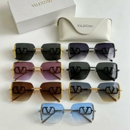 Picture of Valentino Sunglasses _SKUfw54044562fw